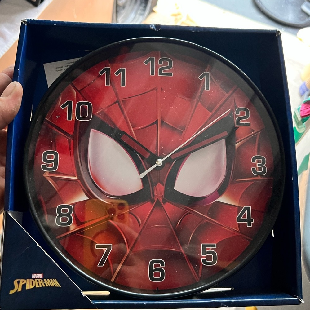 Marvel Spider-Man Bold Red Clock